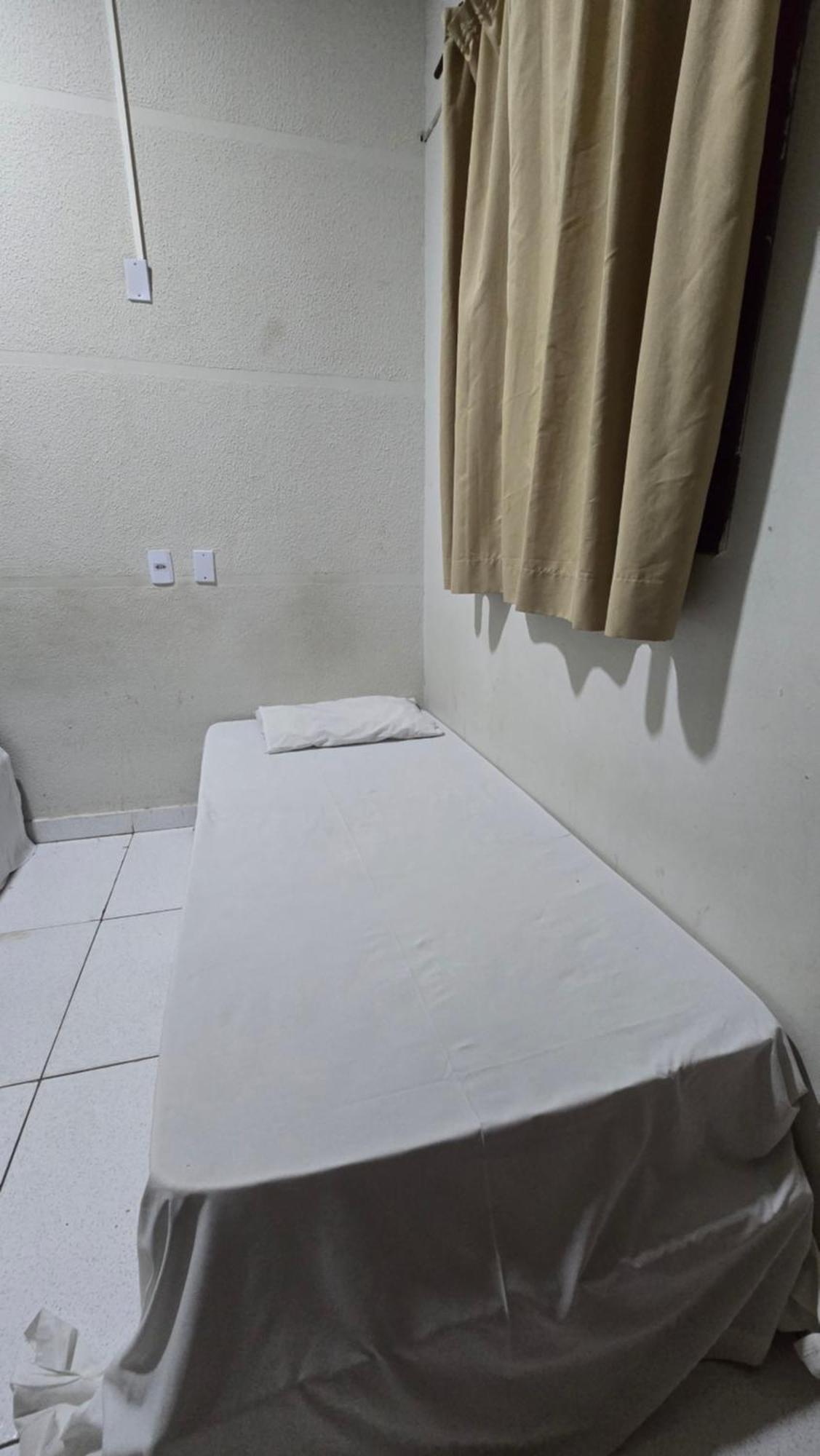 Hotel Embaixador De Curitiba Værelse billede